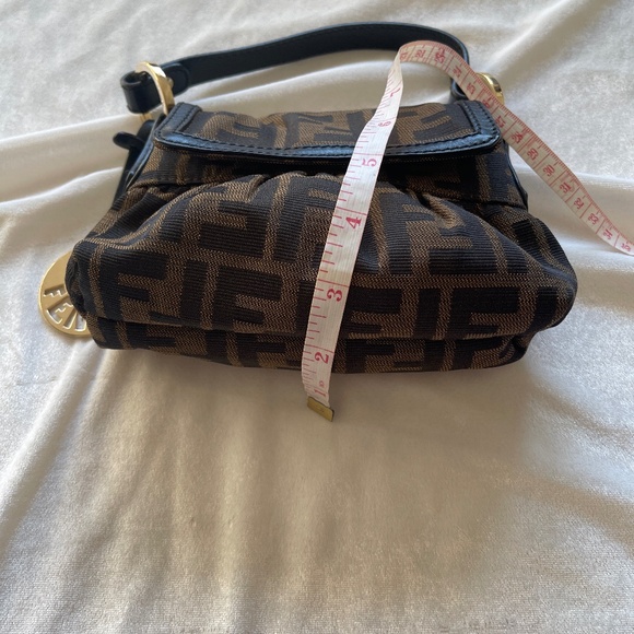 Mini Fendi bag - Picture 12 of 13